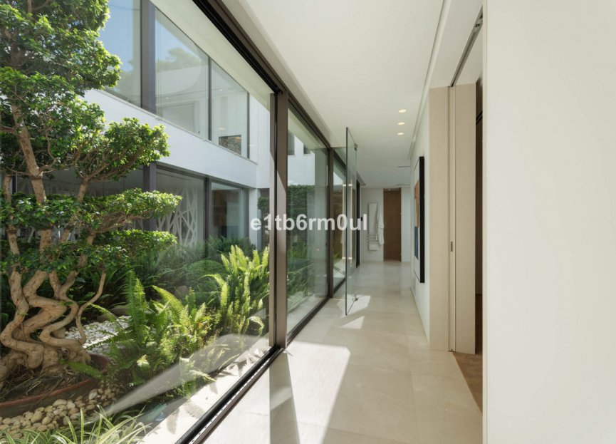 Resale - House - Detached Villa - Benahavís - La Quinta