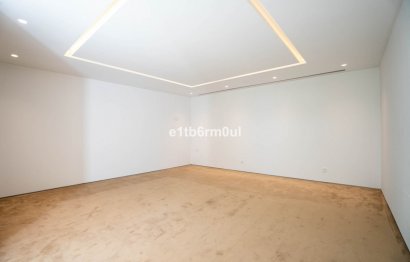 Resale - House - Detached Villa - Benahavís - La Quinta