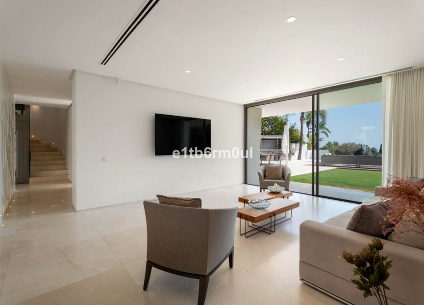 Resale - House - Detached Villa - Benahavís - La Quinta