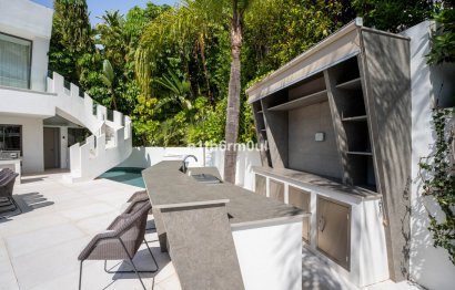 Resale - House - Detached Villa - Benahavís - La Quinta