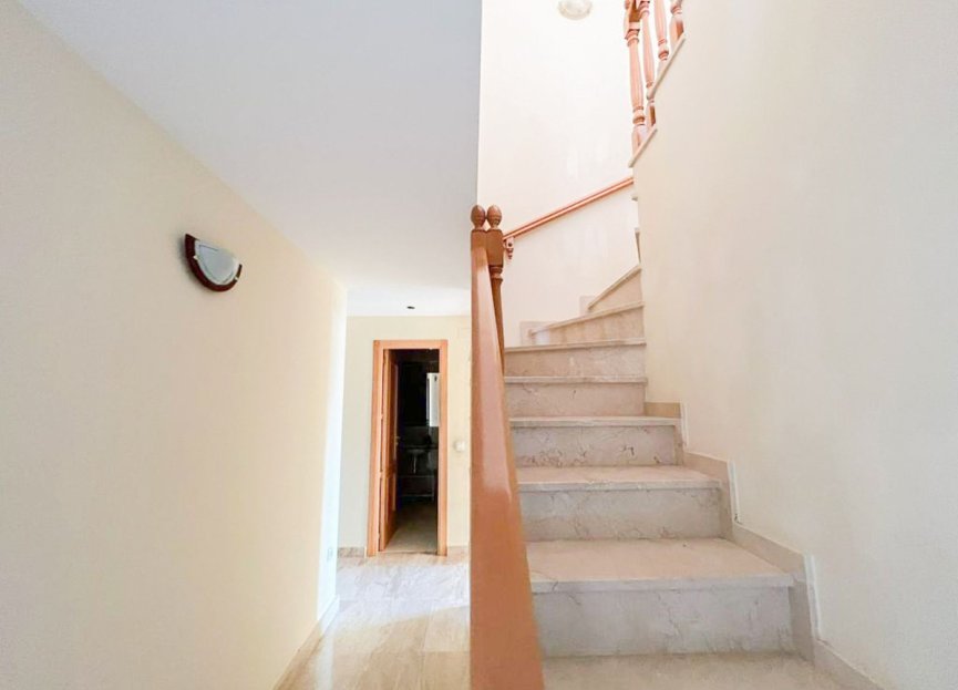 Resale - Apartment - Penthouse - Estepona - New Golden Mile