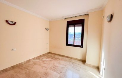 Resale - Apartment - Penthouse - Estepona - New Golden Mile