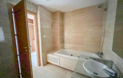 Resale - Apartment - Penthouse - Estepona - New Golden Mile