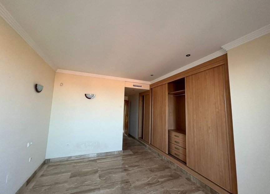 Resale - Apartment - Penthouse - Estepona - New Golden Mile