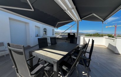 Resale - House - Detached Villa - Estepona - Estepona Centro