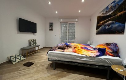 Resale - House - Detached Villa - Estepona - Estepona Centro