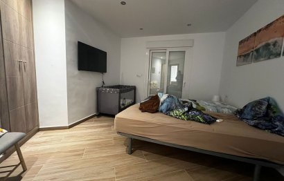 Resale - House - Detached Villa - Estepona - Estepona Centro