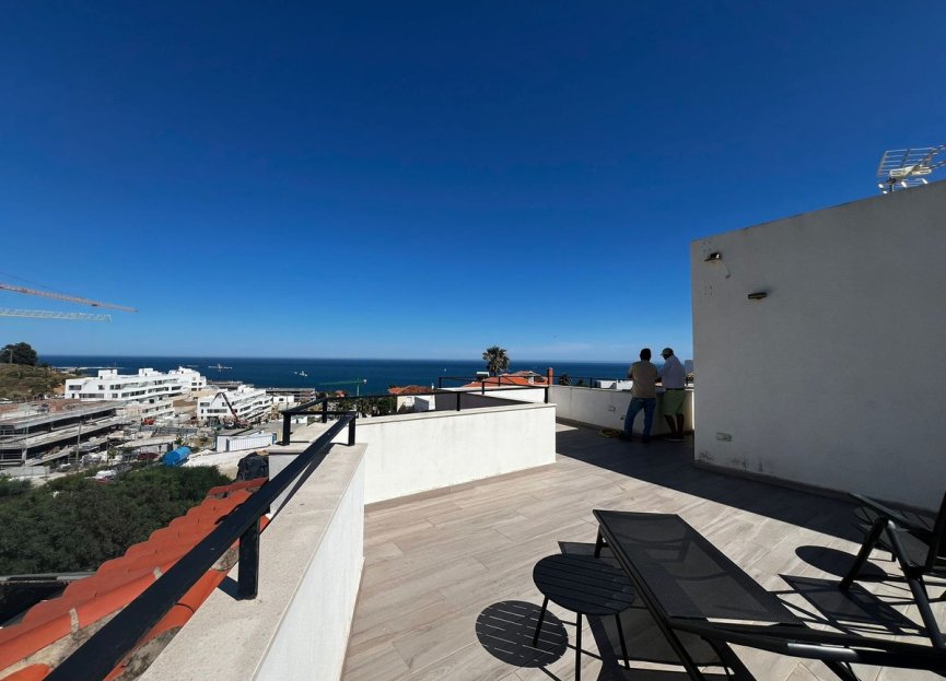 Resale - House - Detached Villa - Estepona - Estepona Centro