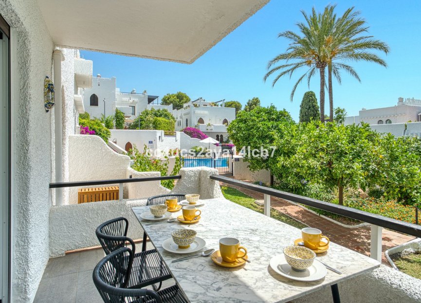 Resale - House - Townhouse - Marbella - Nueva Andalucia