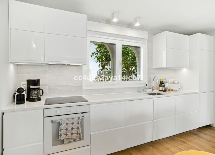 Resale - House - Townhouse - Marbella - Nueva Andalucia