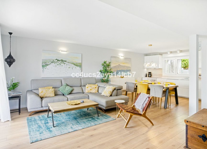 Resale - House - Townhouse - Marbella - Nueva Andalucia