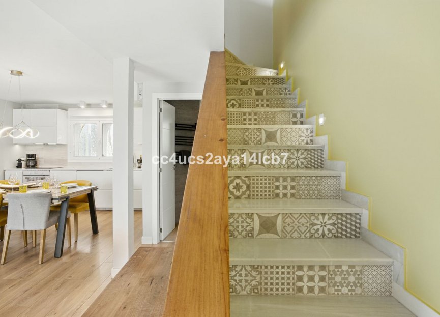 Resale - House - Townhouse - Marbella - Nueva Andalucia