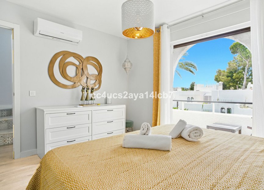 Resale - House - Townhouse - Marbella - Nueva Andalucia