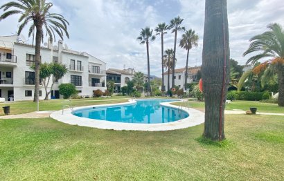 Resale - Apartment - Ground Floor Apartment - Marbella - Nueva Andalucia