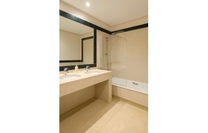 Reventa - Ground floor apartment - Benahavís - Benahavís Centro