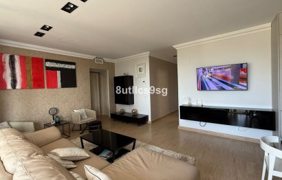 Resale - Apartment - Middle Floor Apartment - Estepona - Estepona Centro