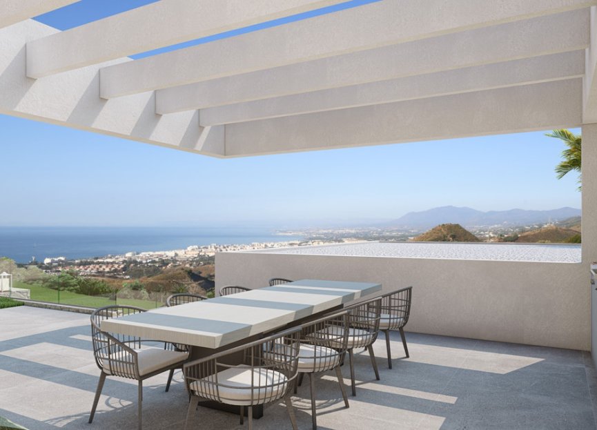 Resale - House - Detached Villa - Marbella - Altos de los Monteros