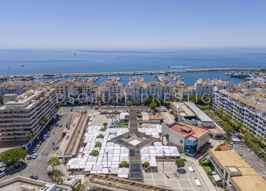 Resale - Apartment - Middle Floor Apartment - Marbella - Puerto Banús