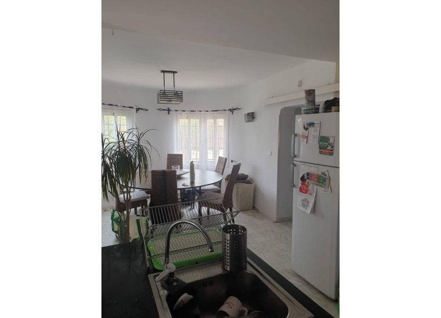 Reventa - House - Detached Villa - Benalmádena - Benalmadena Centro