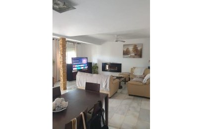 Reventa - House - Detached Villa - Benalmádena - Benalmadena Centro