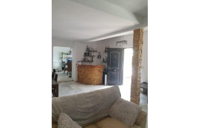 Reventa - House - Detached Villa - Benalmádena - Benalmadena Centro