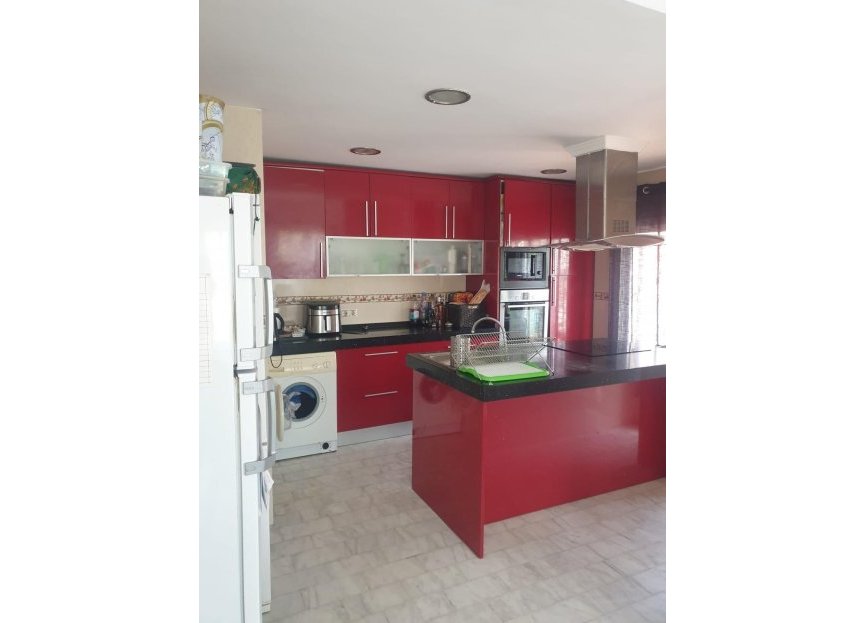 Reventa - House - Detached Villa - Benalmádena - Benalmadena Centro