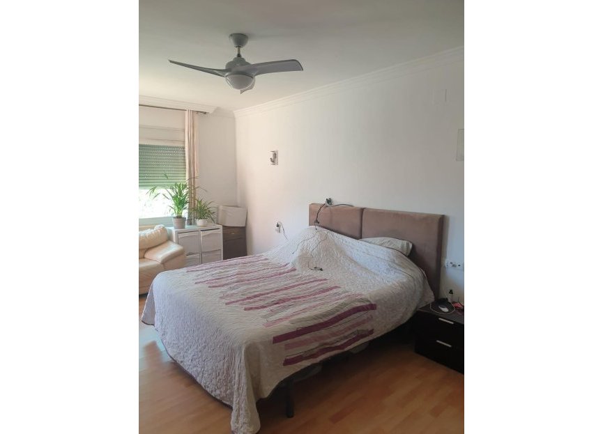 Reventa - House - Detached Villa - Benalmádena - Benalmadena Centro