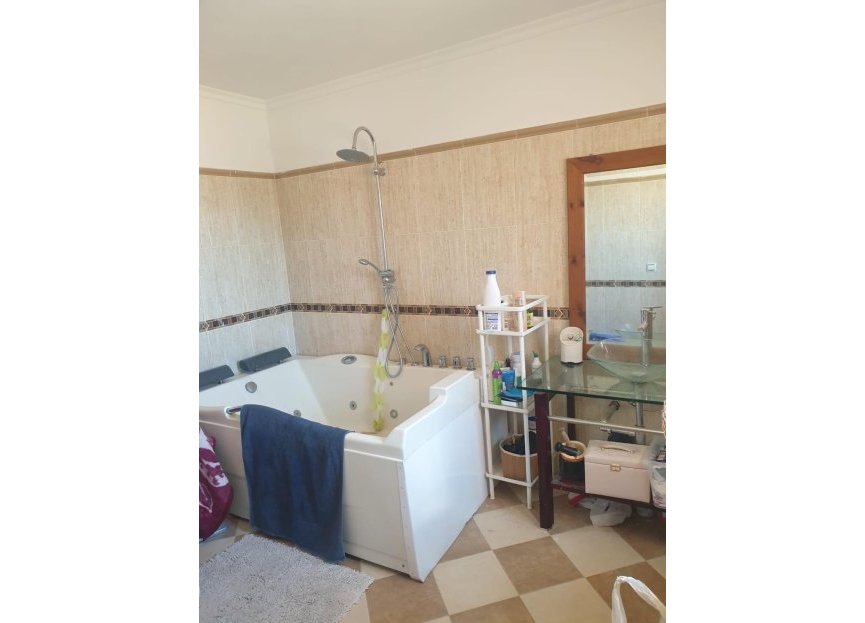 Reventa - House - Detached Villa - Benalmádena - Benalmadena Centro