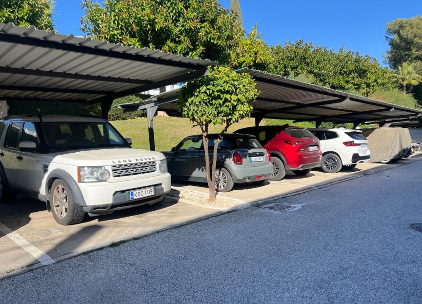 Resale - Ground floor apartment - Marbella - Aloha