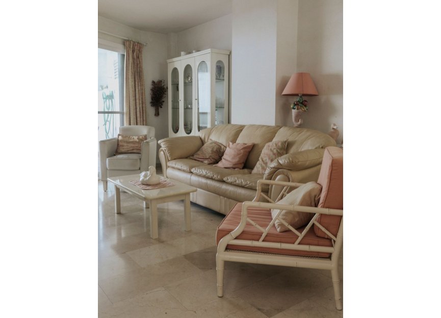 Reventa - Ground floor apartment - Estepona - Estepona Centro