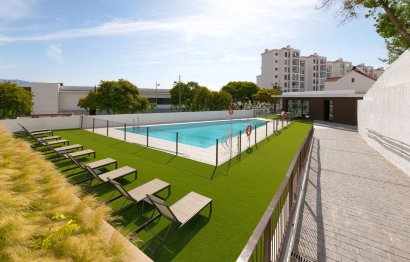 Resale - Apartment - Middle Floor Apartment - Estepona - Estepona Centro