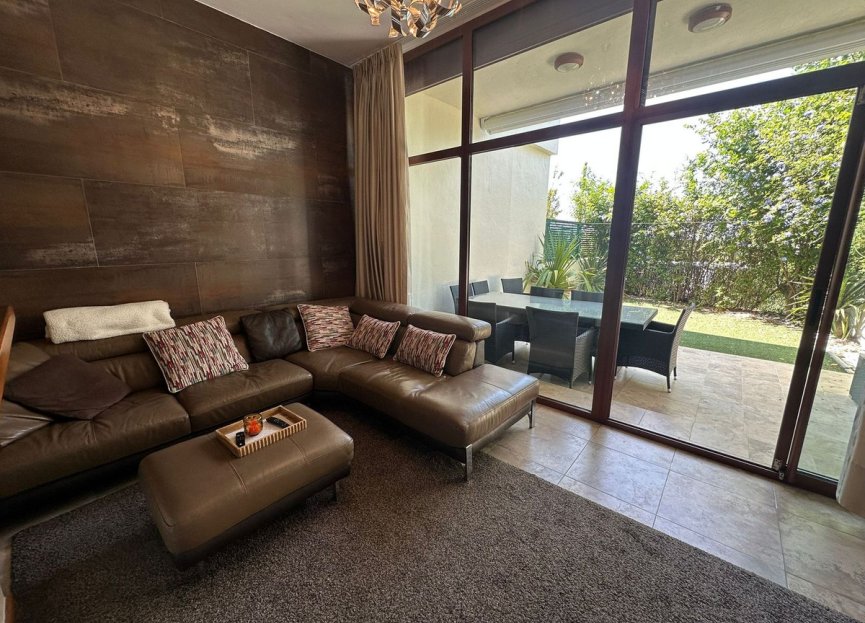 Resale - House - Townhouse - Estepona - Cancelada