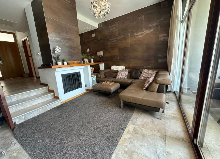 Resale - House - Townhouse - Estepona - Cancelada