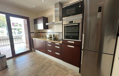 Resale - House - Townhouse - Estepona - Cancelada