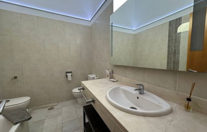 Resale - House - Townhouse - Estepona - Cancelada