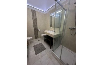 Resale - House - Townhouse - Estepona - Cancelada