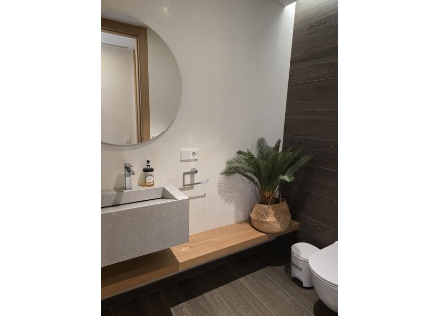 Resale - Ground floor apartment - Benahavís - Benahavís Centro