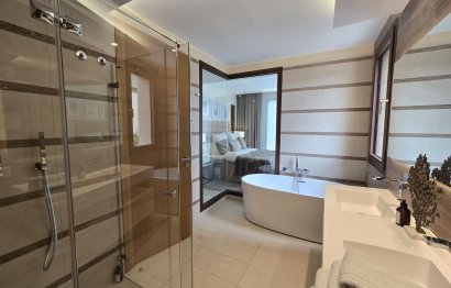 Resale - Ground floor apartment - Benahavís - Benahavís Centro