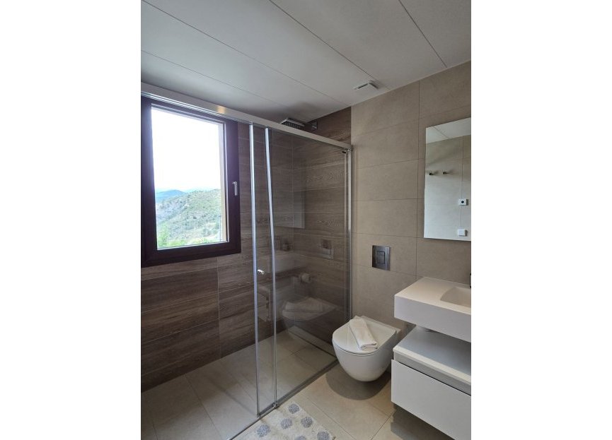 Resale - Ground floor apartment - Benahavís - Benahavís Centro