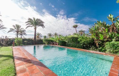 Resale - House - Detached Villa - Marbella - Los Monteros