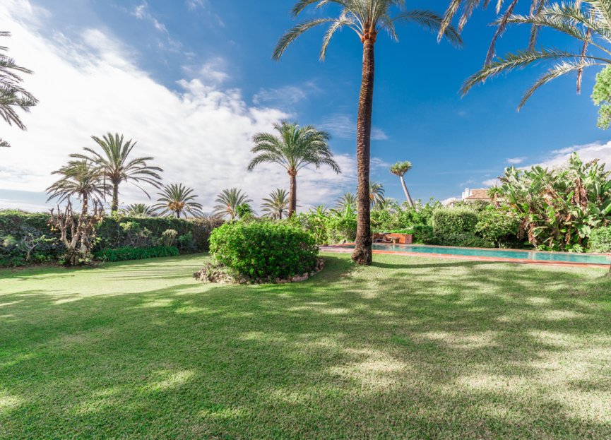 Resale - House - Detached Villa - Marbella - Los Monteros