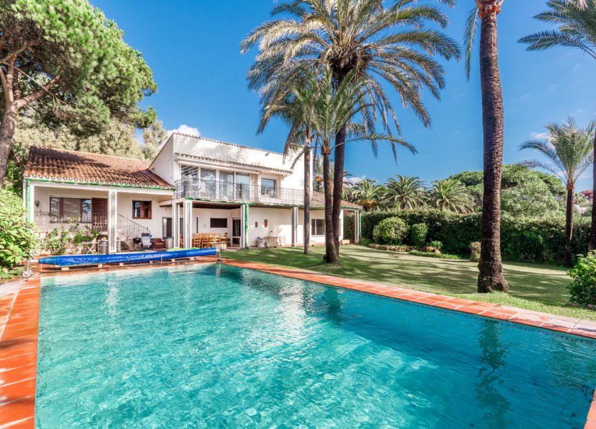 Resale - House - Detached Villa - Marbella - Los Monteros
