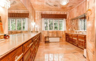 Resale - House - Detached Villa - Marbella - Los Monteros