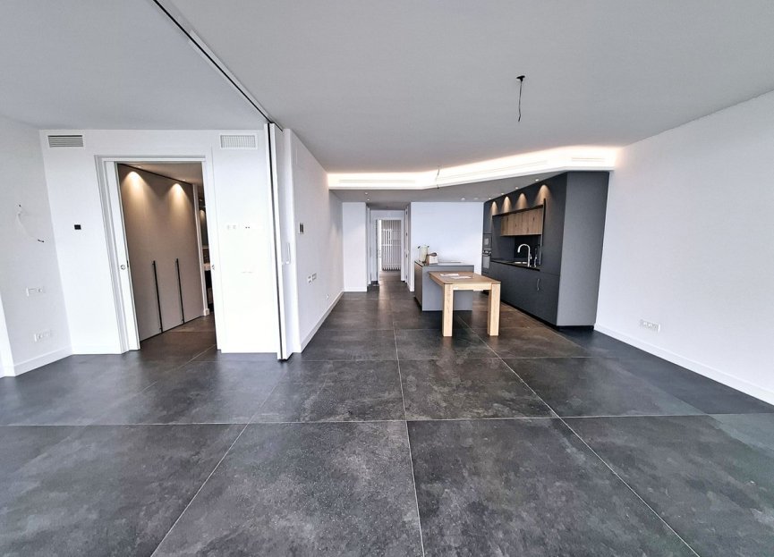 Resale - Apartment - Middle Floor Apartment - Fuengirola - Fuengirola Centro