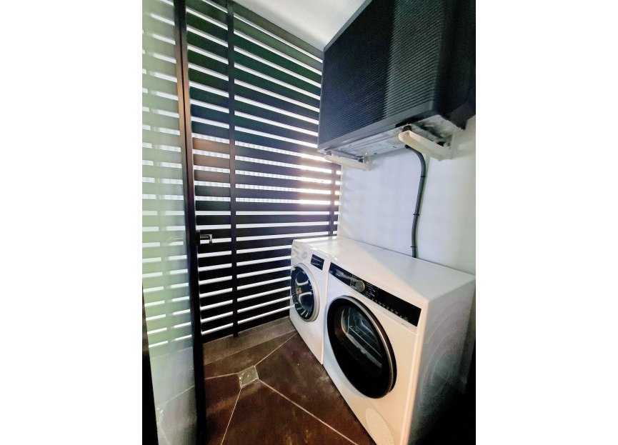 Resale - Apartment - Middle Floor Apartment - Fuengirola - Fuengirola Centro