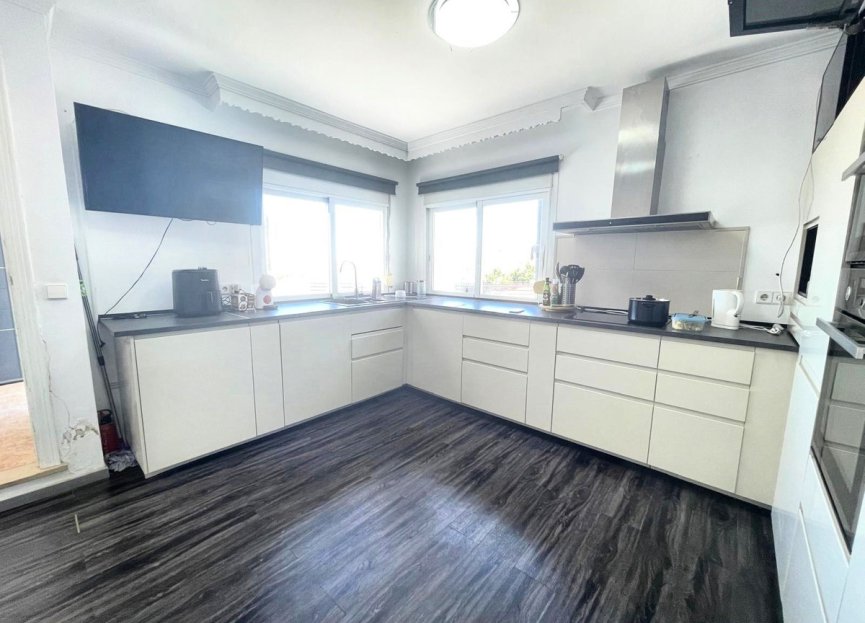 Reventa - House - Detached Villa - Marbella - Nueva Andalucia