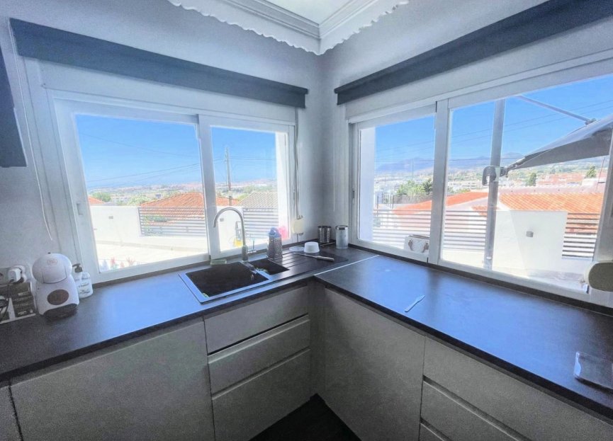 Reventa - House - Detached Villa - Marbella - Nueva Andalucia