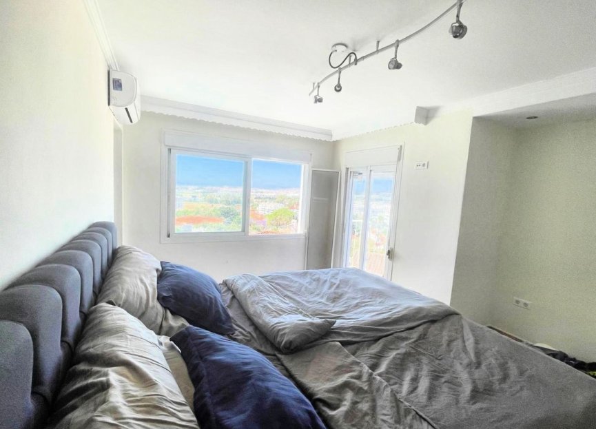 Reventa - House - Detached Villa - Marbella - Nueva Andalucia