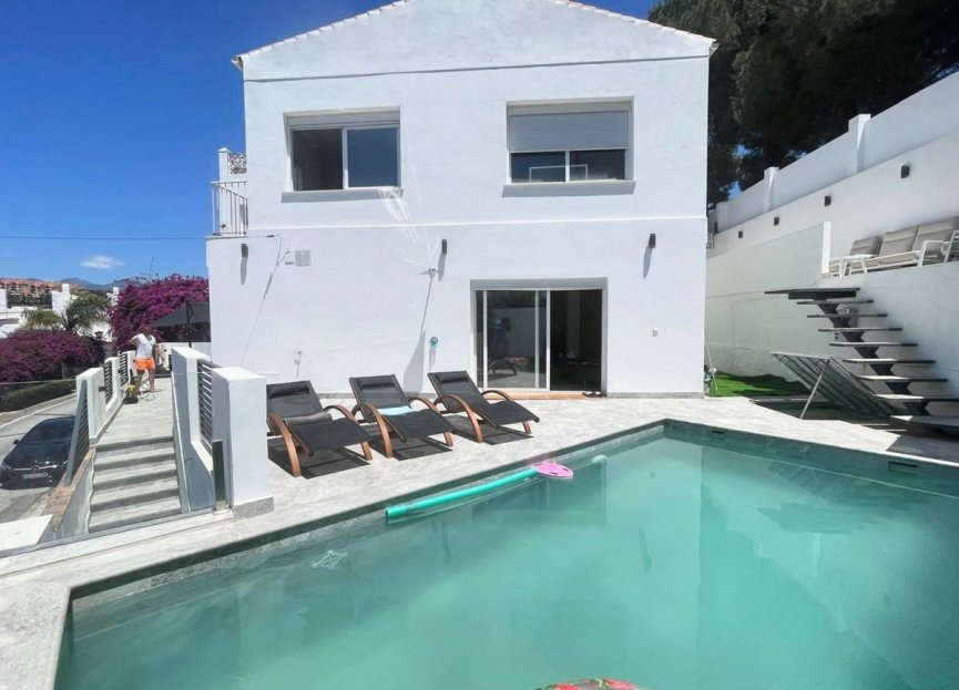 Reventa - House - Detached Villa - Marbella - Nueva Andalucia