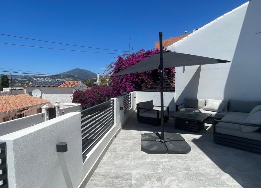 Reventa - House - Detached Villa - Marbella - Nueva Andalucia
